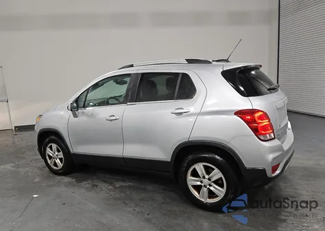 2020 Chevrolet Trax 1Lt from USA, damaged, VIN 3GNCJPSB0LL188941